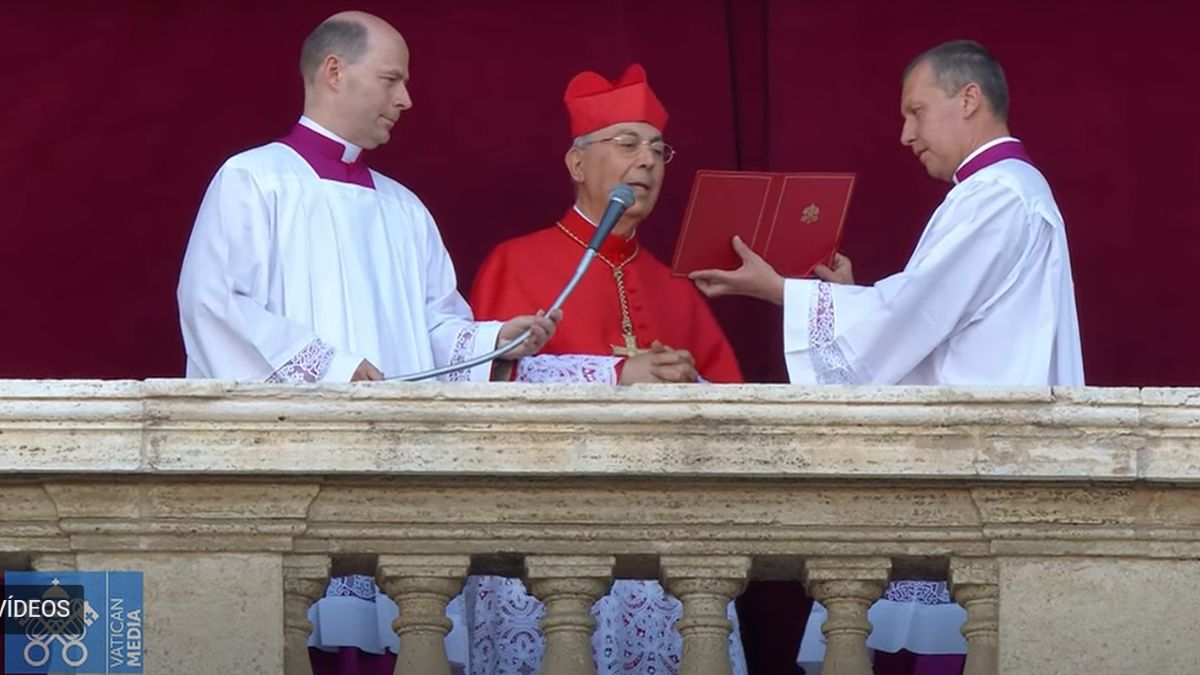 O anúncio 'Habemus Papam' é uma proclamação carregada de história e simbolismo