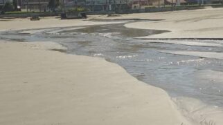 Vazamento é flagrado por leitor do Diário do Litoral