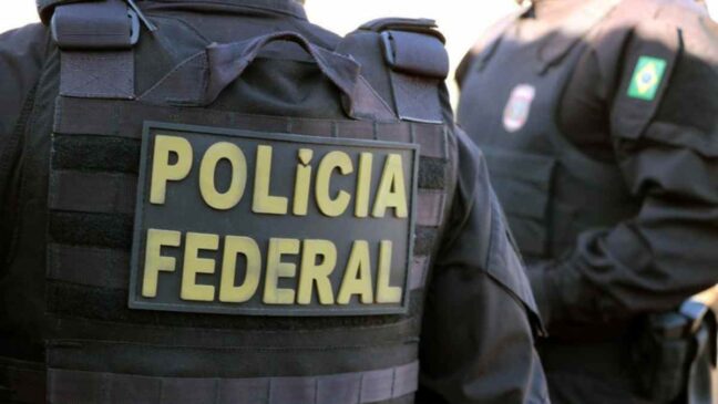 De acordo com as investigações, os criminosos utilizavam documentos falsos para abrir novas contas bancárias em agências da CEF