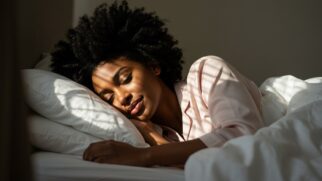 Dormir as horas adequadas é essencial para fazer a manutenção da saúde