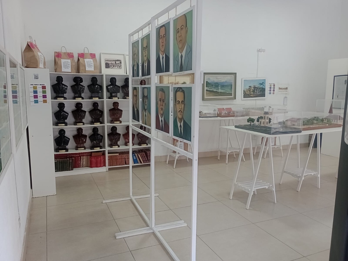 Museu da História de Guarujá exibe atualmente cerca de 400 itens históricos (Foto: Divulgação)