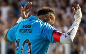 Em meio às incertezas e após a expulsão, Neymar fez uma postagem enigmática em suas redes sociais