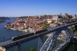 O aumento no número de imigrantes foi um dos temas centrais das últimas eleições portuguesas, que registraram avanço da direita radical