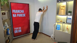 Flexão de parede ajuda a preservar a saúde lombar