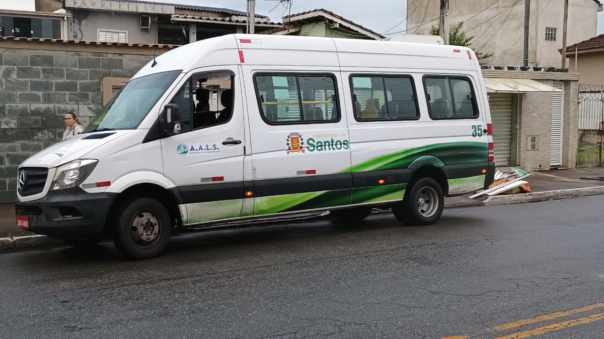 A Autolotação possui há anos a concessão de sete linhas operadas por 51 vans