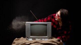 Sustentabilidade em casa: entenda a importância de dar novas vidas à sua TV de tubo ou garantir seu descarte ecológico