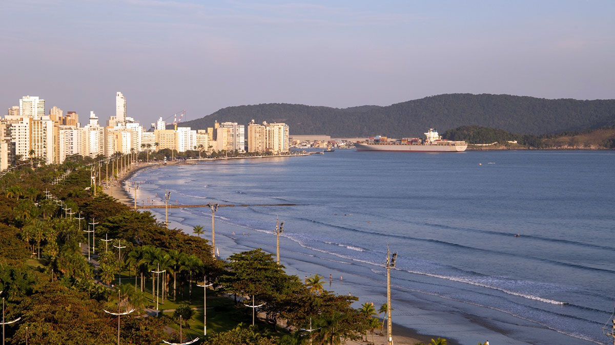 Valor de imóveis em Santos explode em 2025 e ainda tem fila de espera por unidades frente-mar