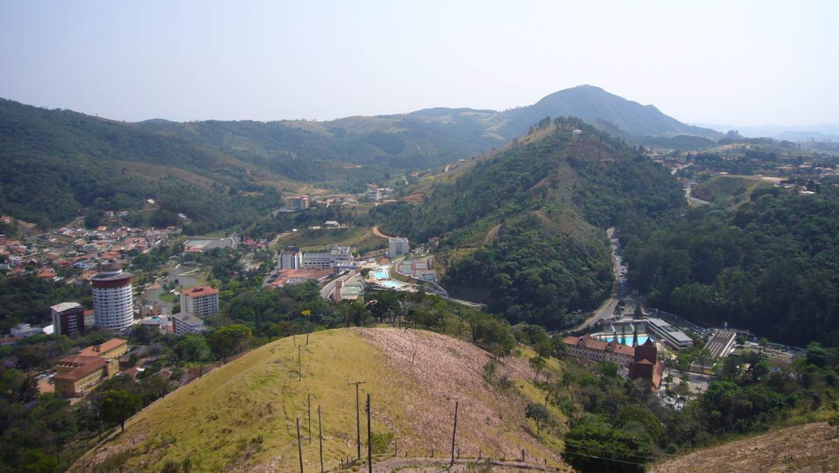 Águas de Lindóia é conhecida por suas águas termais