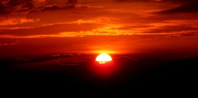 Anomalias do sol estariam causando problemas cardíacos em mulheres