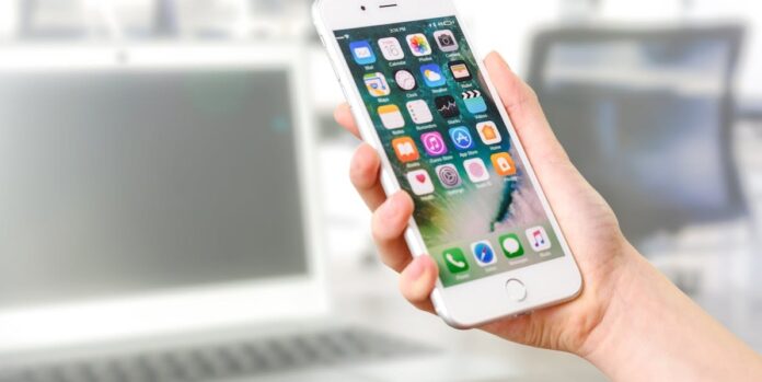 Apps aparentemente inofensivos estão acabando com a sua bateria e internet