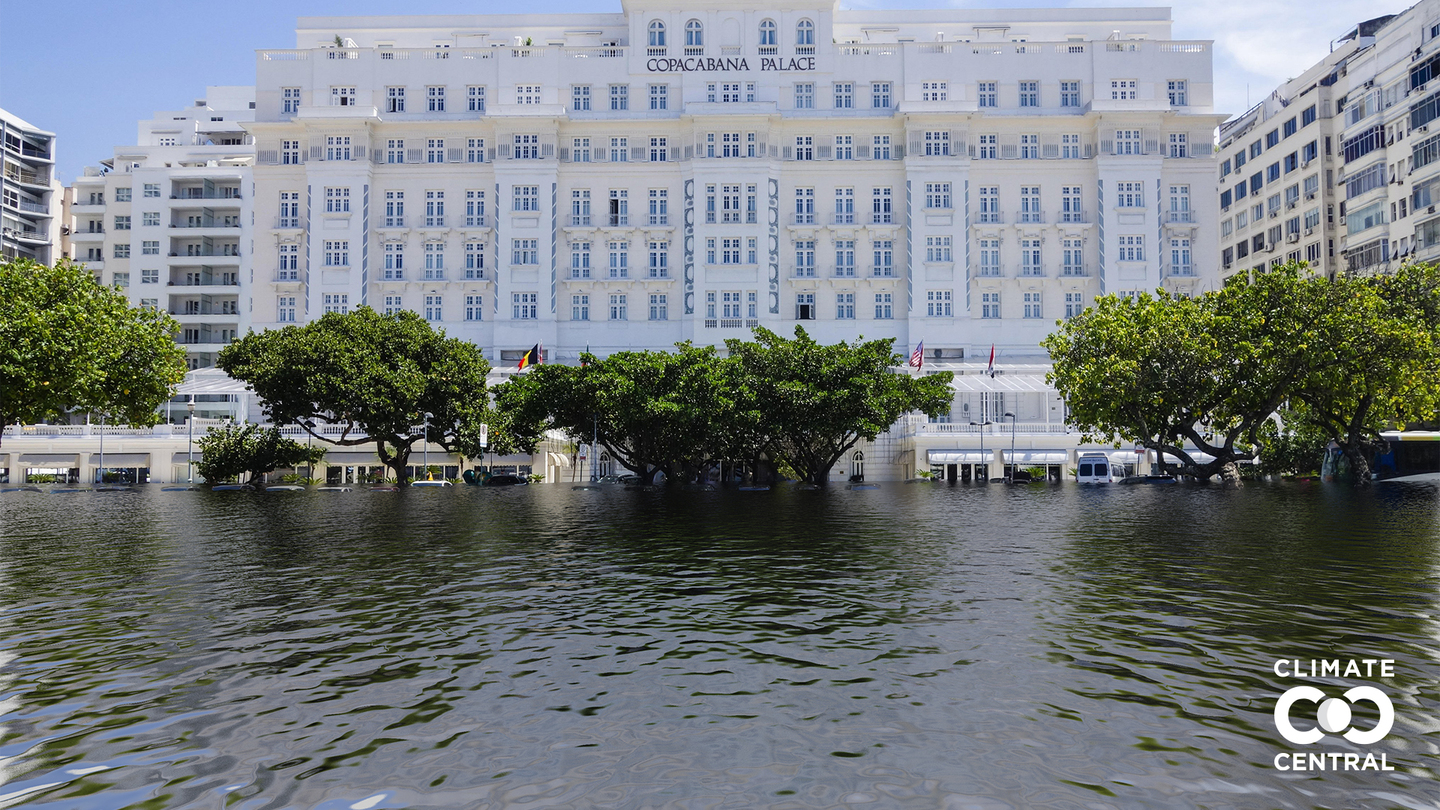 Copacabana Palace e toda a orla de Copacabana (RJ). Créditos: Climate Central
