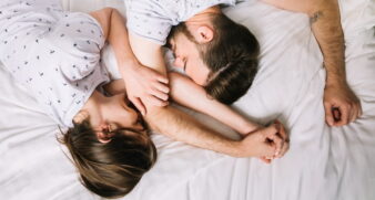 Ao priorizar o descanso, o resultado seria uma convivência mais harmoniosa e momentos mais intensos e agradáveis quando estão juntos