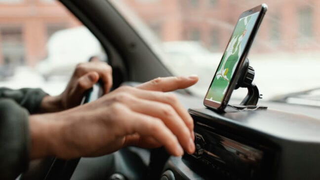 Foram selecionados cinco modelos de smartphones Android que oferecem ótimo custo-benefício