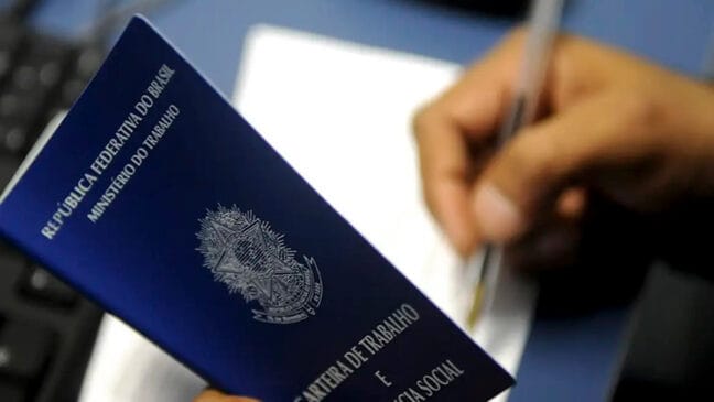 As vagas estão distribuídas entre diferentes municípios da região