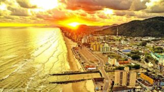 Em 2030, ano de análise mais próximo da nossa realidade, a preocupação se concentra especialmente nos trechos urbanos localizados à beira-mar