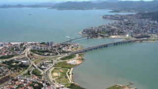A capital de Santa Catarina aparece na décima colocação da lista e é a única representante brasileira entre os destinos selecionados