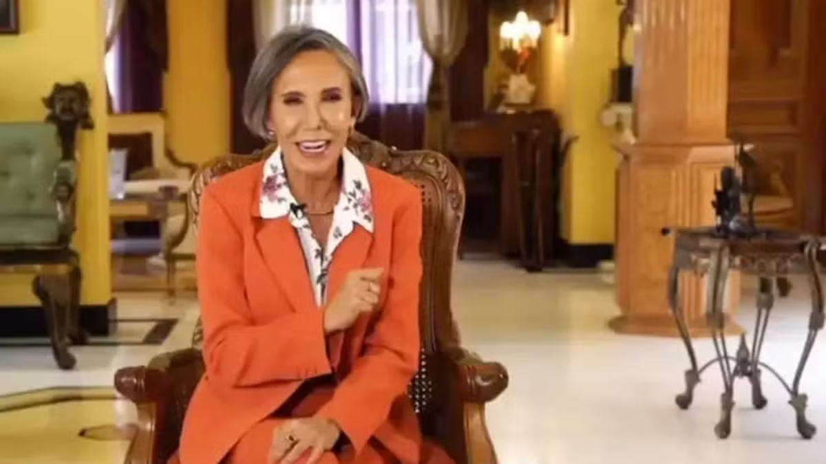 Florinda nunca se casou novamente e vive com seus seis cães no local / Reprodução/Instagram