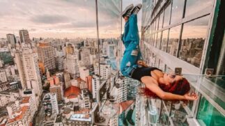 Decks de vidro de 150 metros de altura compõem o maior mirante do Brasil, em SP