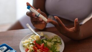 A fruta também possui propriedades anti-inflamatórias importantes