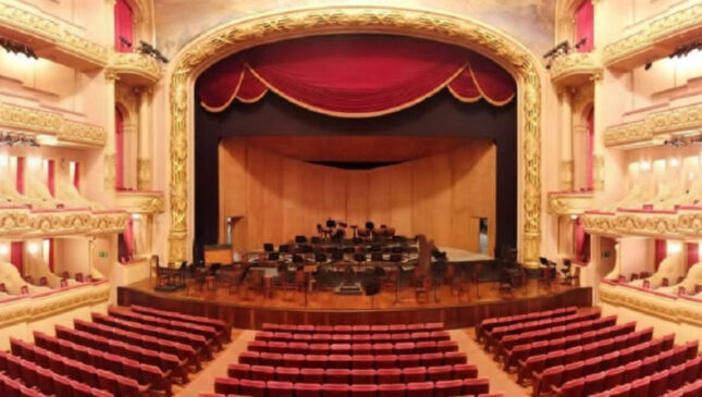 O Theatro Municipal do Rio de Janeiro é um dos espaços culturais mais importantes do país