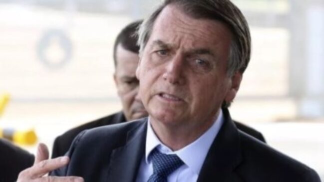 Bolsonaro, que é investigado por liderar uma suposta tentativa de golpe de Estado, também figura em outras apurações conduzidas pela Polícia Federal