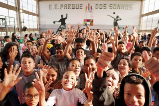 Escola Estadual Parque dos Sonhos, localizada no bairro Jardim Nova República, em Cubatão