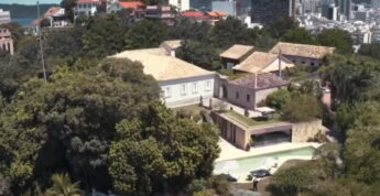 O imóvel histórico tem mais de 150 anos e chama atenção não apenas por sua imponência, mas também por sua inédita participação em novelas da emissora