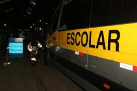 Cerca de 200 permissionários do serviço de transporte escolar na Cidade estão convocados pela CET-Santos