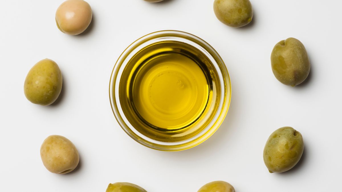 O azeite extravirgem rico em oleocanthal, base natural para o suplemento que protege o corpo. Crédito: Freepik