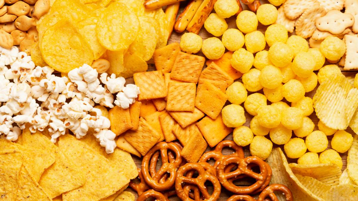 Enquanto "junk food" segue na lista de riscos, alguns ultraprocessados podem trazer benefícios nutricionais