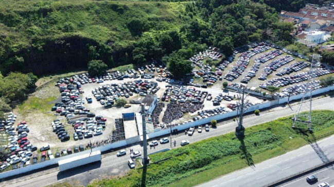 Segundo a Prefeitura, a ação faz parte das medidas de fiscalização para garantir o cumprimento das normas municipais e a oferta de serviços dentro da legalidade