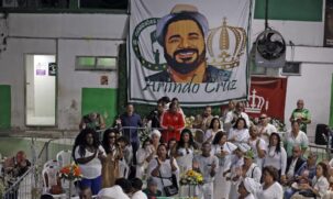 Despedida do cantor seguiu a tradição afro-brasileira que une música, festa e homenagem alegre à vida e à ancestralidade