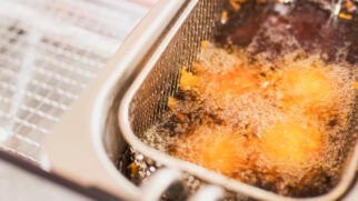 Pesquisa mediu os índices de colesterol de voluntários que consumiram pratos preparados com os dois tipos de gorduras