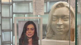 Parte das cinzas de Preta Gil permanece ao lado de um busto no Columbário do Crematório e Cemitério da Penitência, no Rio de Janeiro