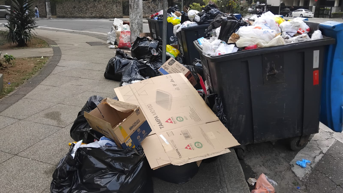 A situação é a mesma em outros bairros e, nos periféricos, ainda pior