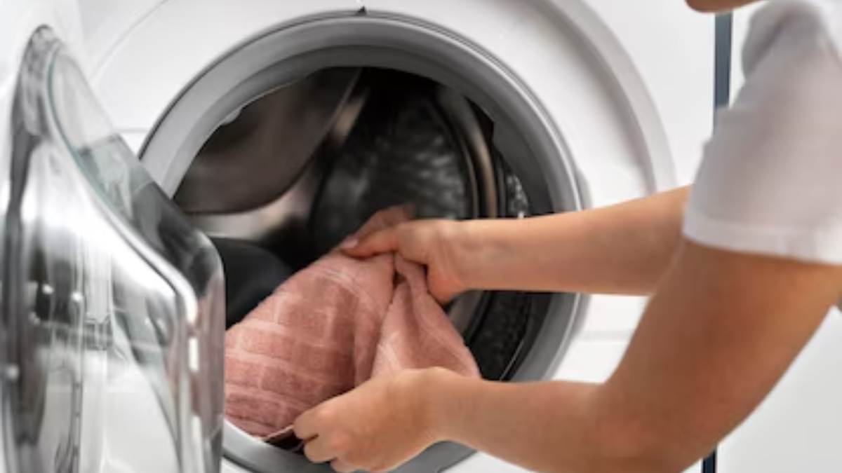 Deixar a roupa na máquina de lavar pode torná-la suja de novo