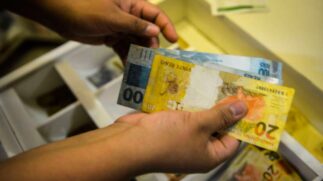 Diferente das criptomoedas comuns, essa moeda digital de banco central (CBDC) será oficialmente emitida e garantida pelo governo