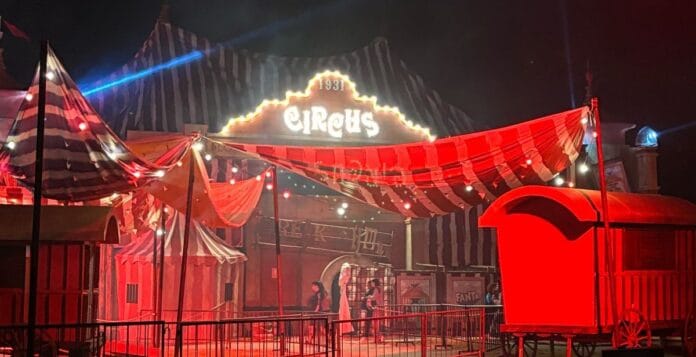 Um dos túneis/labirintos da edição deste ano é o Circo dos Horrores