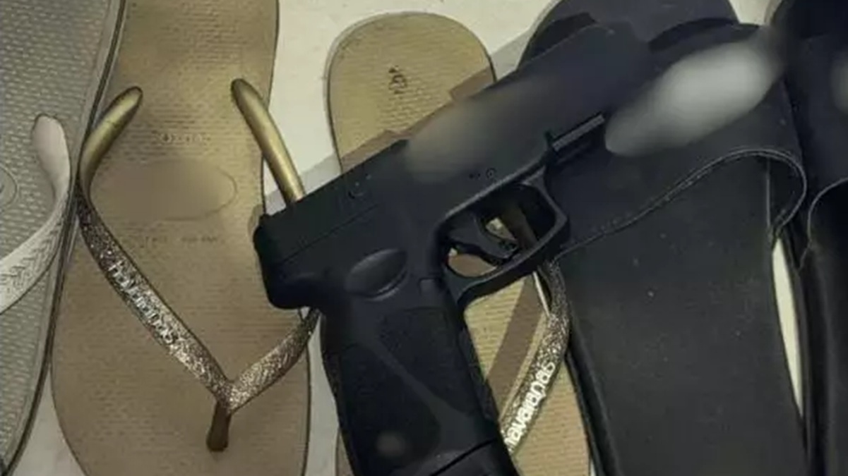 Arma encontrada no local do crime