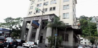 Apesar da suspensão, o Ministério Público informou que continuará acompanhando de perto a situação. 