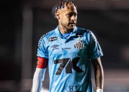 No duelo, o grande nome da partida foi justamente o astro