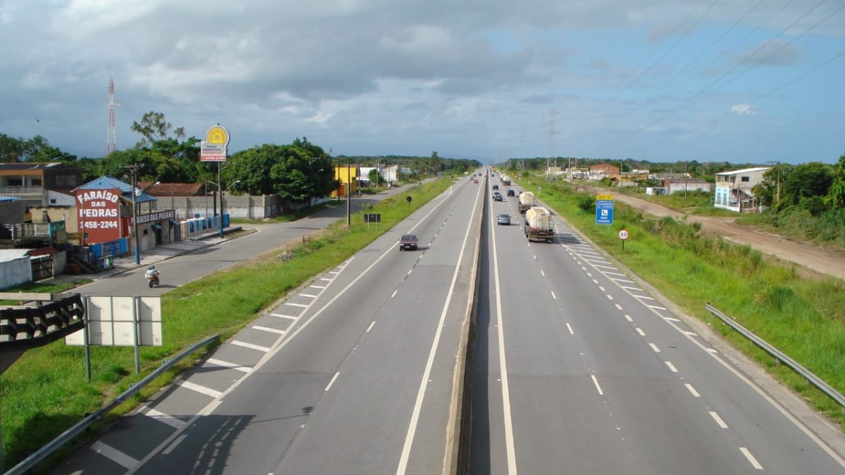 A concessão das rodovias do litoral já é uma realidade e, em breve, os pedágios estarão em funcionamento