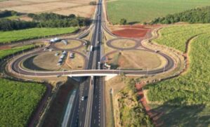 A nova via também reforça a conexão entre o estado de São Paulo e o norte do Paraná