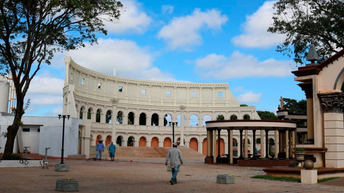 Fundada como uma colônia agrícola, a cidade teve início com 28 famílias italianas