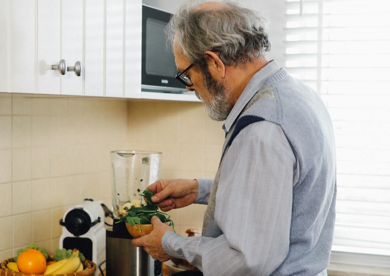 Faça também uma dieta, mas sempre com equilíbrio