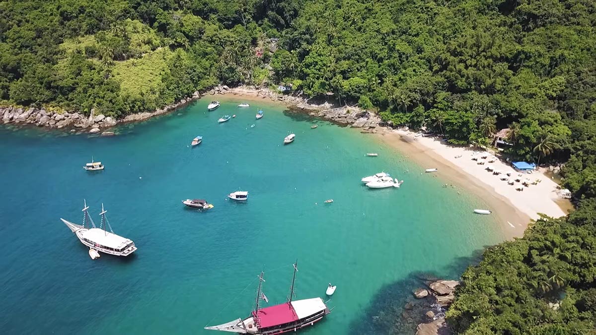 Praia de Castelhanos (Ilhabela)