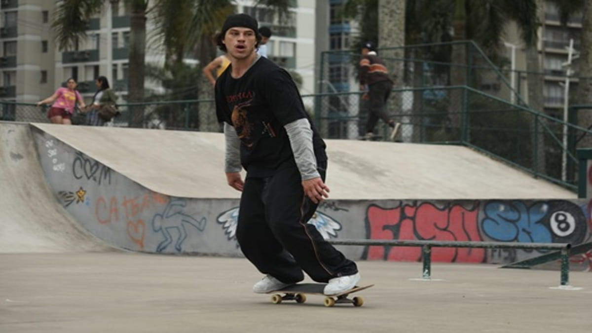 José Loreto interpreta Chorão na Cinebiografia