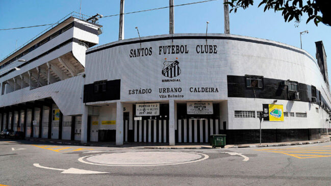 A Imagem mostra a Vila Belmiro