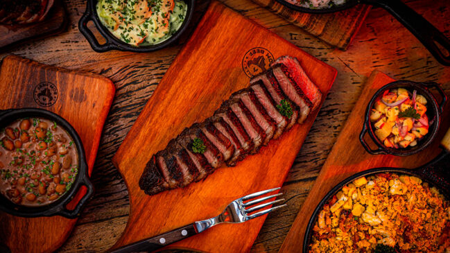 Com cortes nobres preparados na brasa, ambientes acolhedores e tradição no preparo, essas casas se tornaram paradas obrigatórias para os amantes de carne.