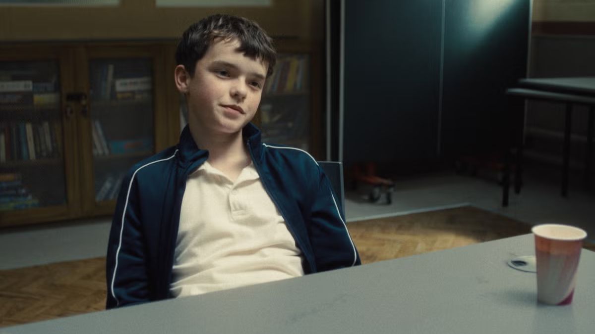 Owen Cooper como Jamie Miller em Adolescência: improvisos do jovem ator marcaram momentos decisivos da trama/ Netflix